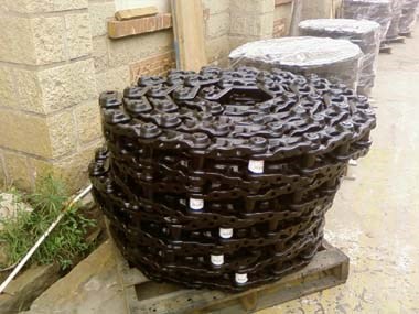 Excavator/bulldozer undercarriage parts